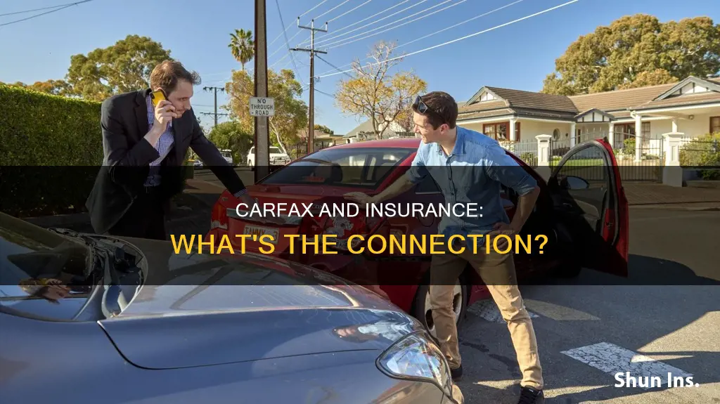 does insurance report to carfax