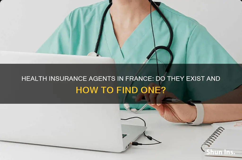 does they have health insurance agent in france