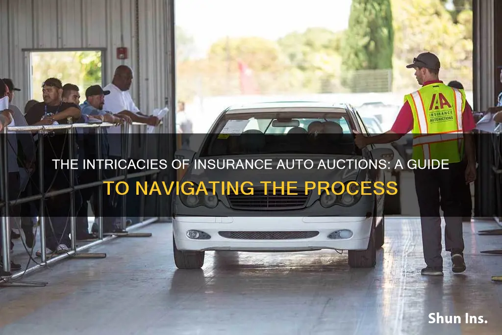 how do insurance auto auctions work