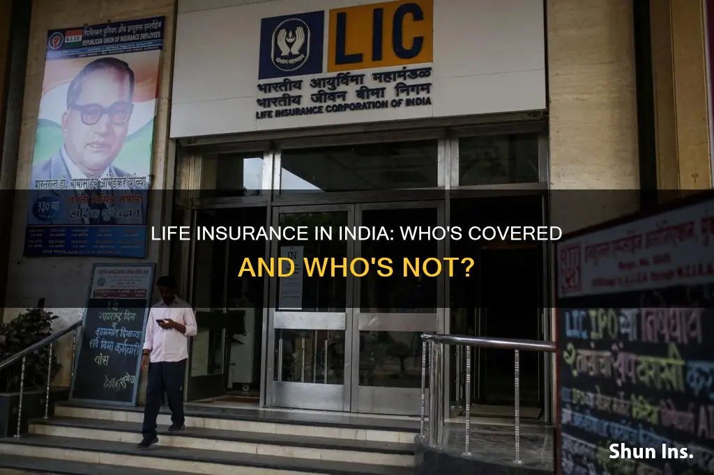 how many people have life insurance in india