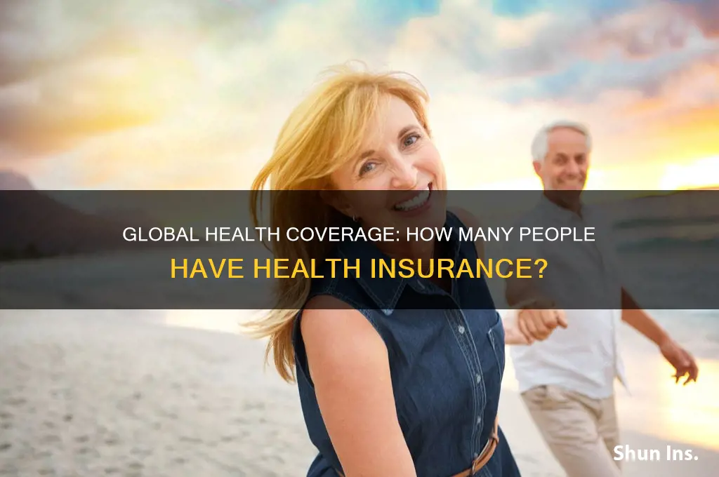 how many people in hte world have health insurance