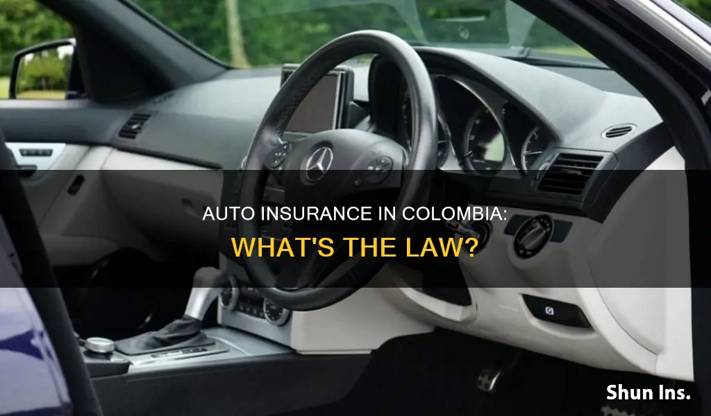 is auto insurance required in colombia